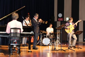 回遊展in八幡2018(全日警ホール)