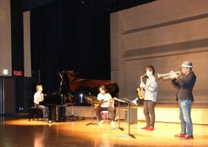 回遊展in八幡2021(全日警ホール)